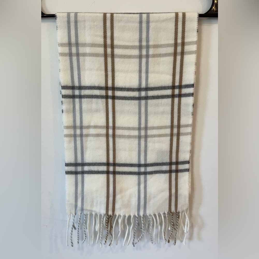 Cejon Plaid Fringe Scarf Ivory Tan Gray Super Soft New With Tags